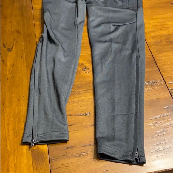 ❄️☃️2for20/3for25☃️❄️ Adidas Track Pants - Picture 10 of 10